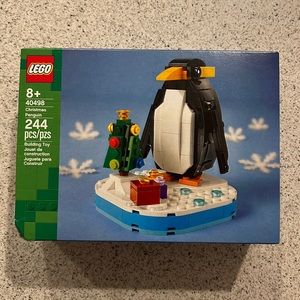 Retired LEGO Christmas Penguin 40498